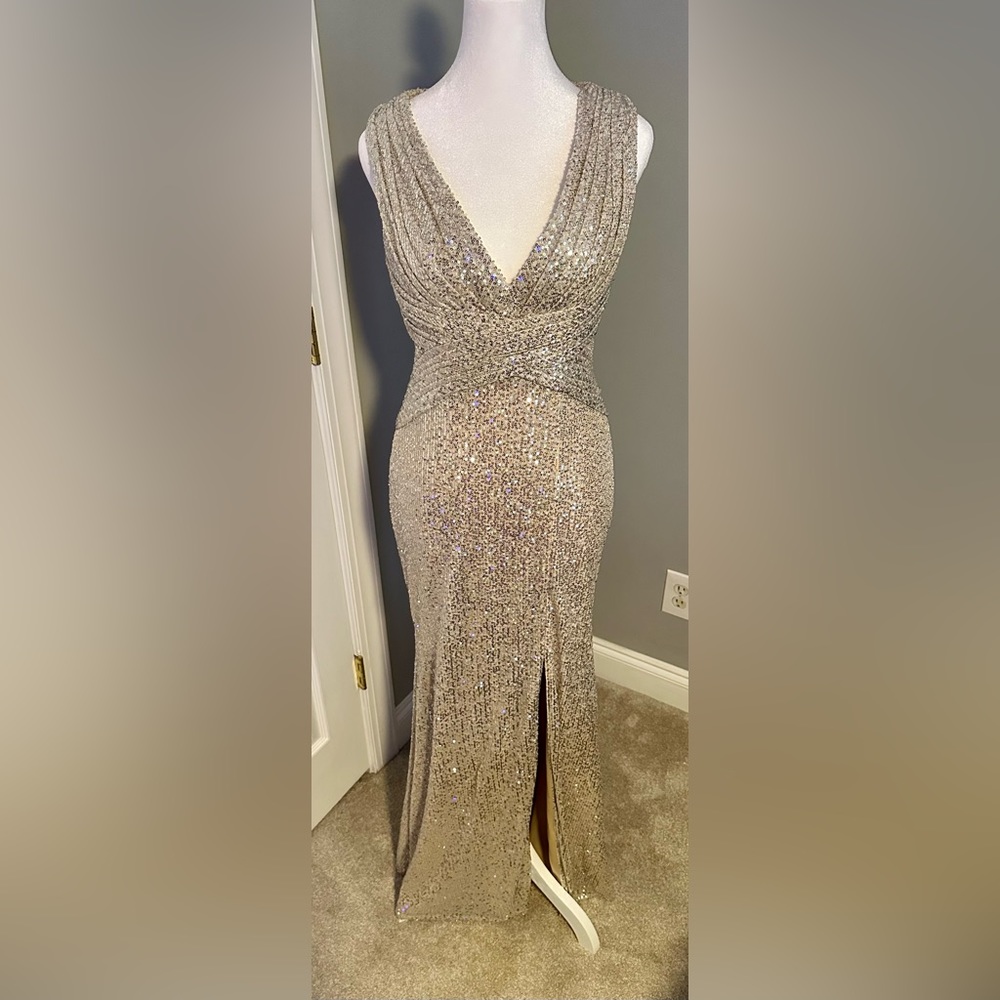 Gorgeous Mac Duggal gown